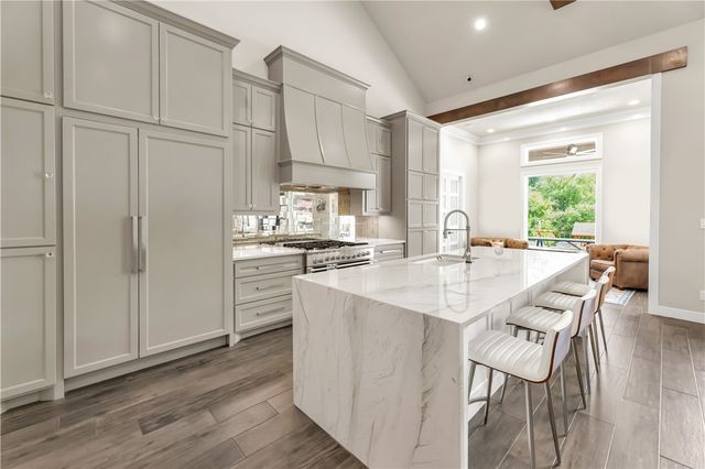 1411 Royal Adelade Drive, College Station, TX 77845