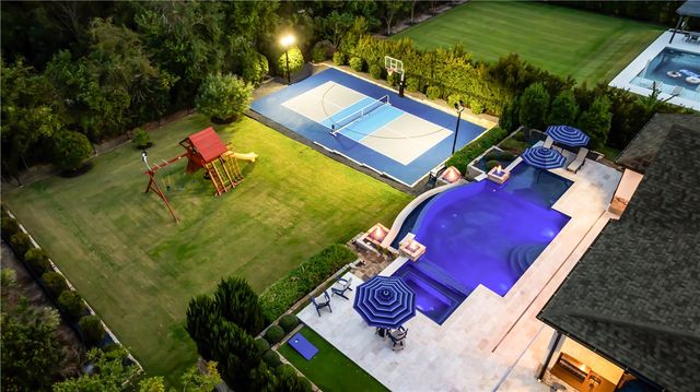 1411 Royal Adelade Drive, College Station, TX 77845