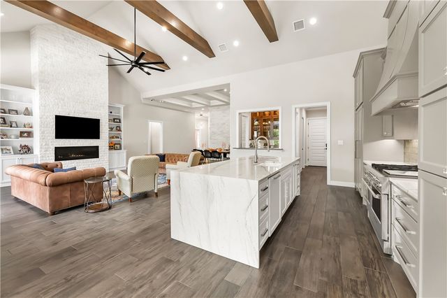 1411 Royal Adelade Drive, College Station, TX 77845