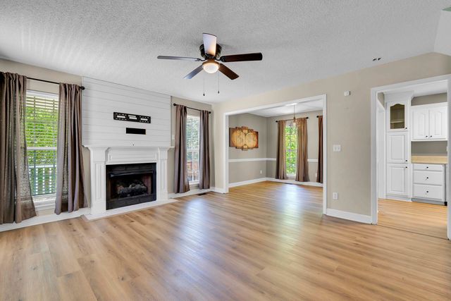 693 Cotton Branch Drive, Boiling Springs, SC 29316