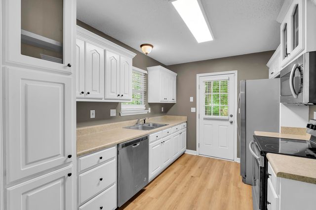 693 Cotton Branch Drive, Boiling Springs, SC 29316