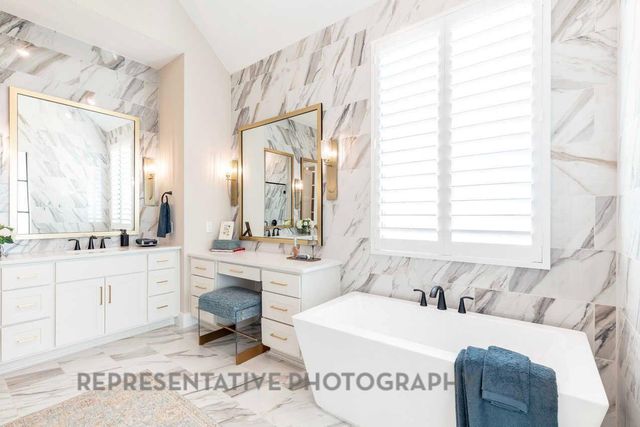 938 Groundwater Way, League City, TX 77573