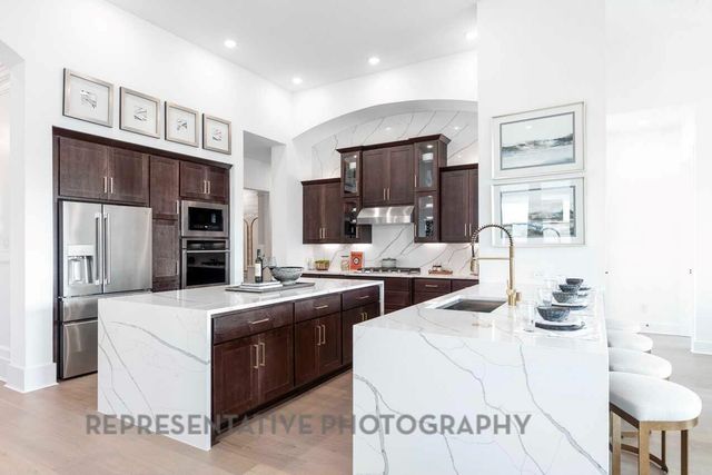 938 Groundwater Way, League City, TX 77573