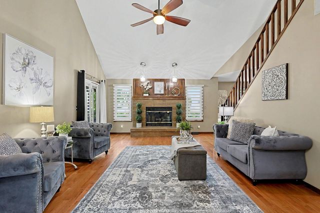 1313 N Manchester St, Wichita, KS 67212