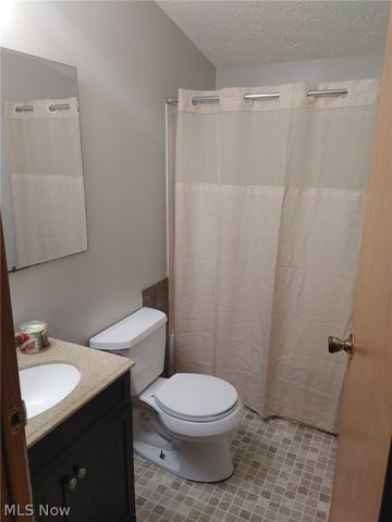 6286 Spring Street, Ravenna, OH 44266