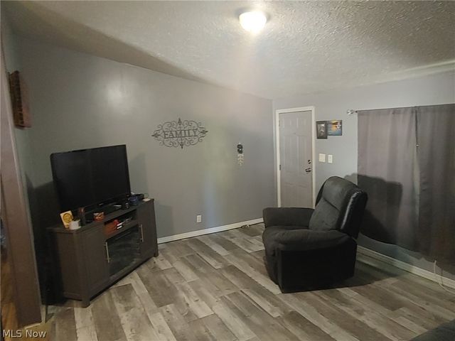6286 Spring Street, Ravenna, OH 44266