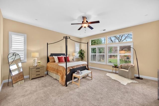 1409 W Colonial Pkwy, Roseville, CA 95661