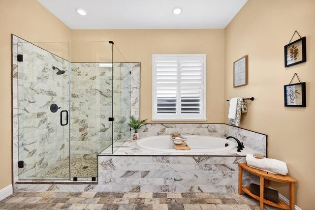 1409 W Colonial Pkwy, Roseville, CA 95661