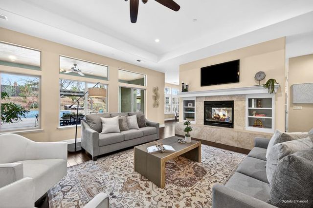 1409 W Colonial Pkwy, Roseville, CA 95661