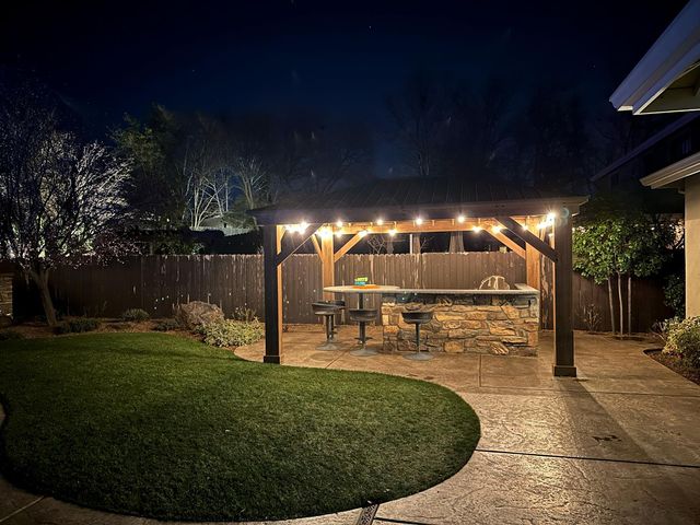 1409 W Colonial Pkwy, Roseville, CA 95661