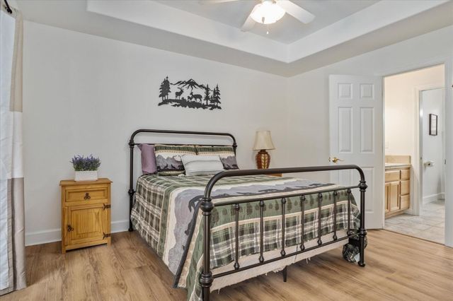 291 Fairway Village Dr, Murphys, CA 95247