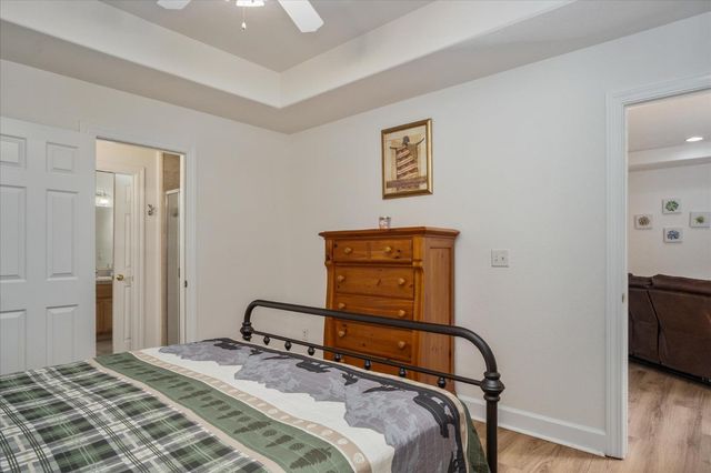 291 Fairway Village Dr, Murphys, CA 95247
