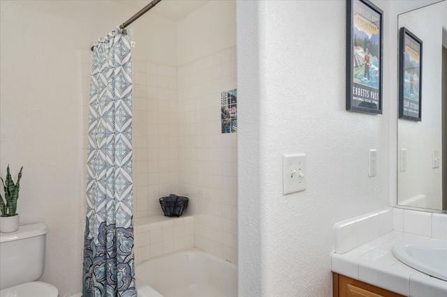 291 Fairway Village Dr, Murphys, CA 95247