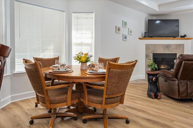 291 Fairway Village Dr, Murphys, CA 95247