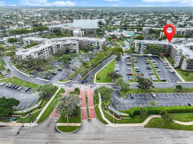 1001 Colony Point Cir 503, Pembroke Pines, FL 33026
