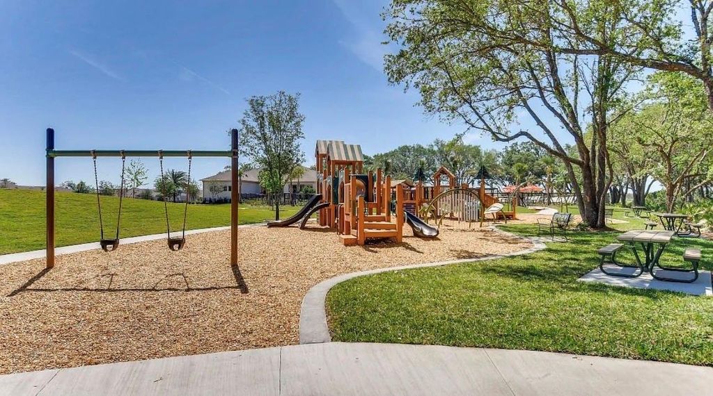 Image 16 of property listing at 1782 HIDEOUT STREET, Kissimmee, FL 34744