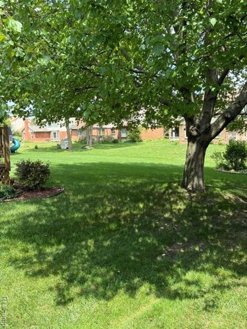 24760 Sutherland Drive, Novi, MI 48374