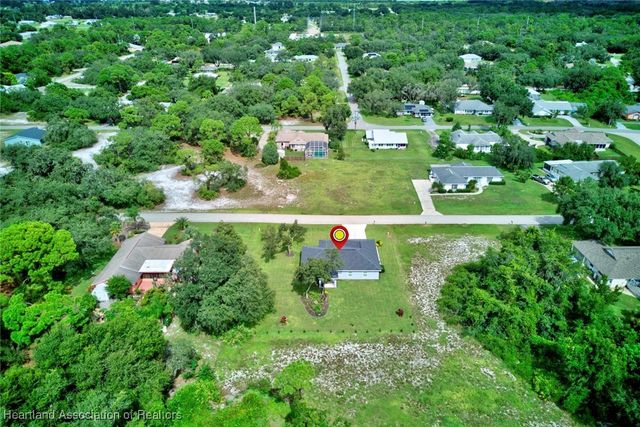 224 Robinhood Terrace, Sebring, FL 33876