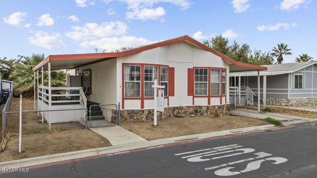 45111 E 25th Street 4, Lancaster, CA 93535