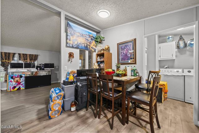45111 E 25th Street 4, Lancaster, CA 93535
