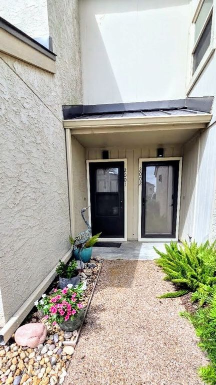 2001 Bayhouse Dr 2001, Rockport, TX 78382 — photo 4