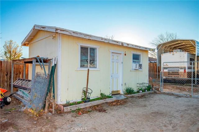 36904 95th East, Littlerock, CA 93543