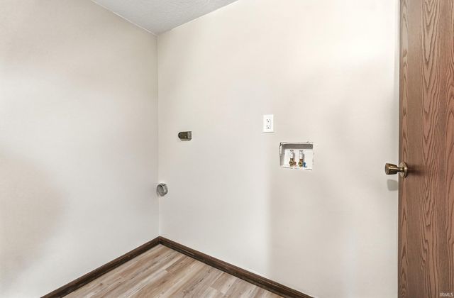 3829 Blythewood Place, Fort Wayne, IN 46804