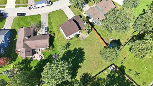 3829 Blythewood Place, Fort Wayne, IN 46804