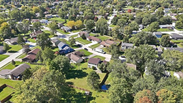 3829 Blythewood Place, Fort Wayne, IN 46804