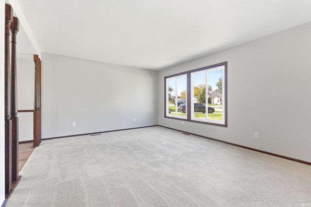 3829 Blythewood Place, Fort Wayne, IN 46804