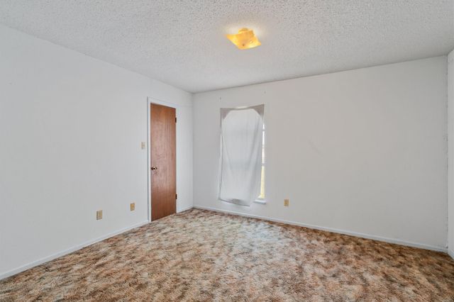 20 County Road 408, Taylor, TX 76574