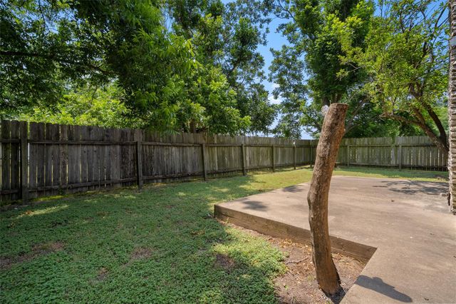20 County Road 408, Taylor, TX 76574