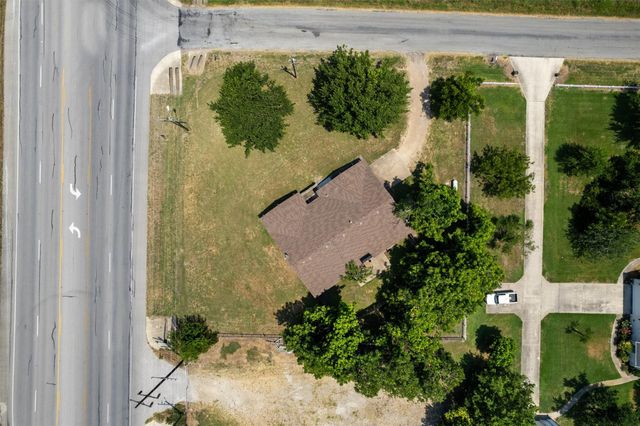 20 County Road 408, Taylor, TX 76574
