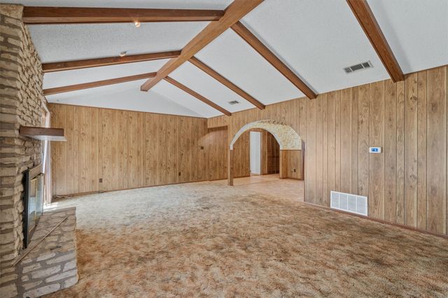 20 County Road 408, Taylor, TX 76574