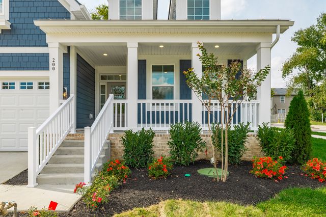 1453 Arbor Park Ln, Hendersonville, TN 37075