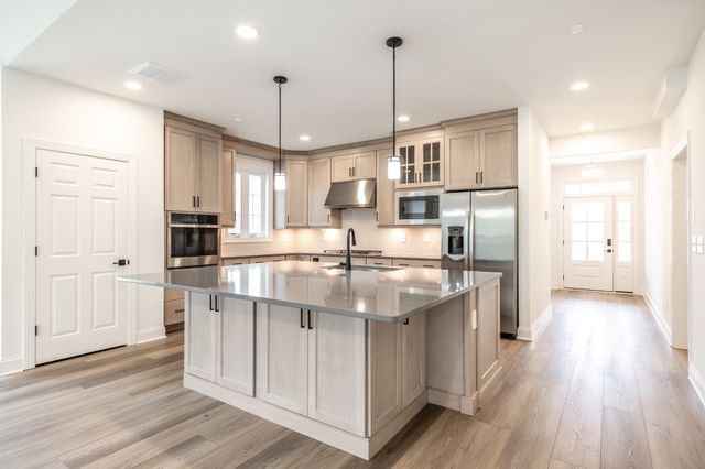 1453 Arbor Park Ln, Hendersonville, TN 37075