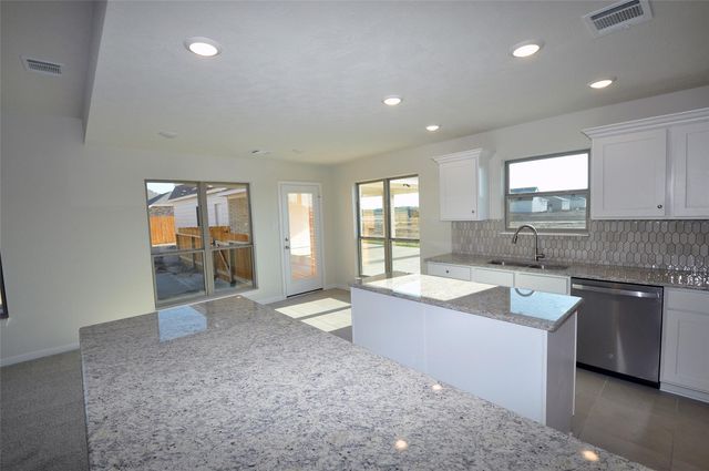 2213 Ensenada Drive, League City, TX 77539