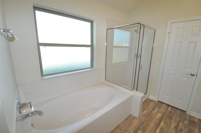 2213 Ensenada Drive, League City, TX 77539