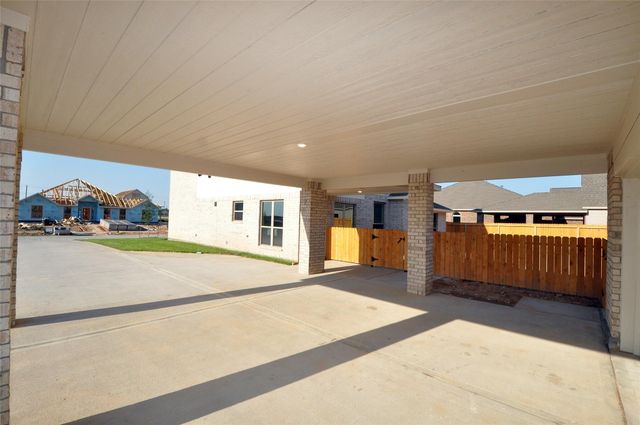 2213 Ensenada Drive, League City, TX 77539