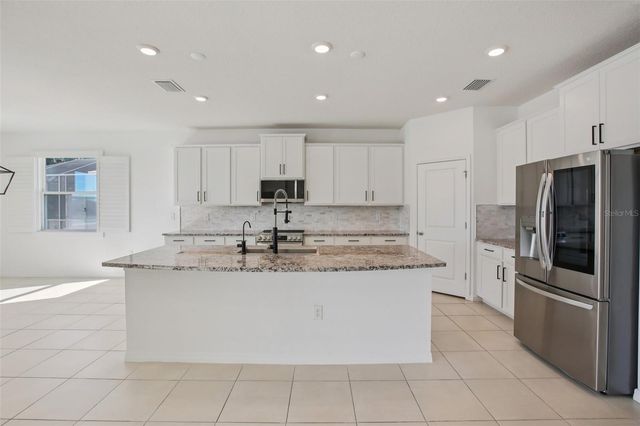 10747 LAXER CAY LOOP, San Antonio, FL 33576