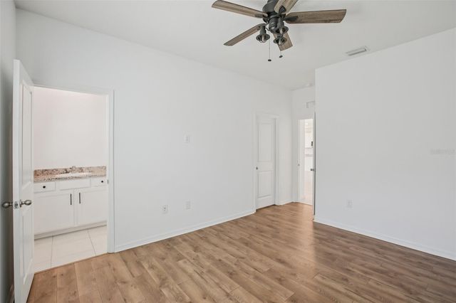 10747 LAXER CAY LOOP, San Antonio, FL 33576