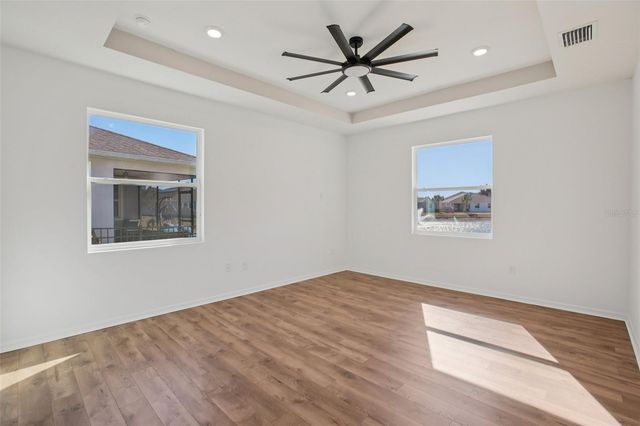 10747 LAXER CAY LOOP, San Antonio, FL 33576