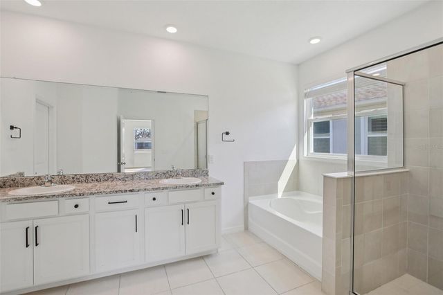 10747 LAXER CAY LOOP, San Antonio, FL 33576