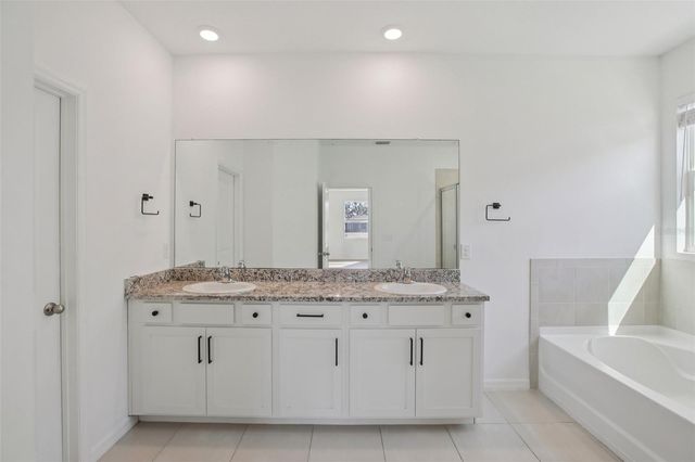 10747 LAXER CAY LOOP, San Antonio, FL 33576