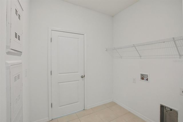 10747 LAXER CAY LOOP, San Antonio, FL 33576