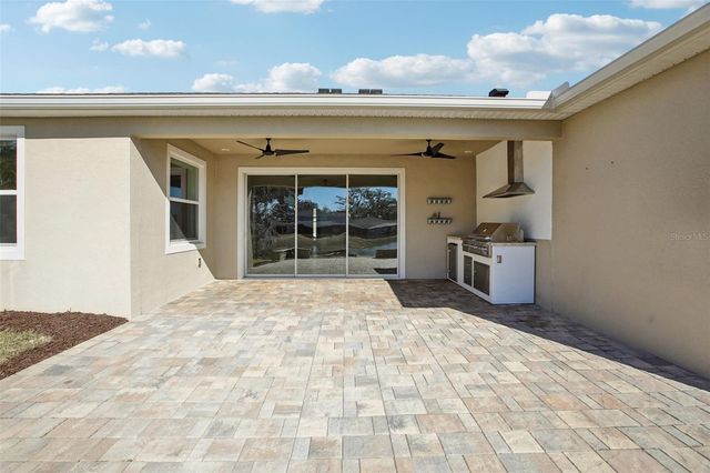 10747 LAXER CAY LOOP, San Antonio, FL 33576