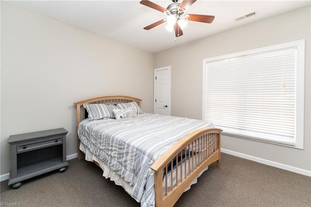 104 Bridle Path Lane, Carthage, NC 28327