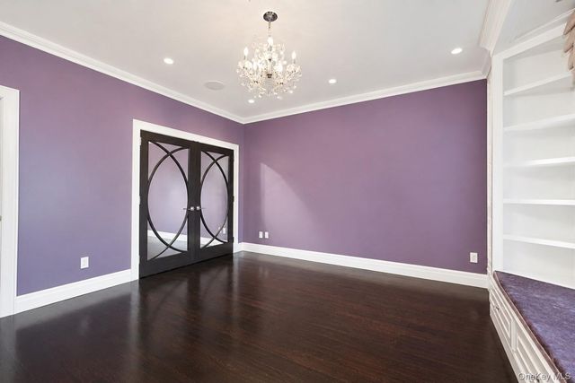28 Durges Street, Staten Island, NY 10304