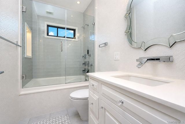 28 Durges Street, Staten Island, NY 10304