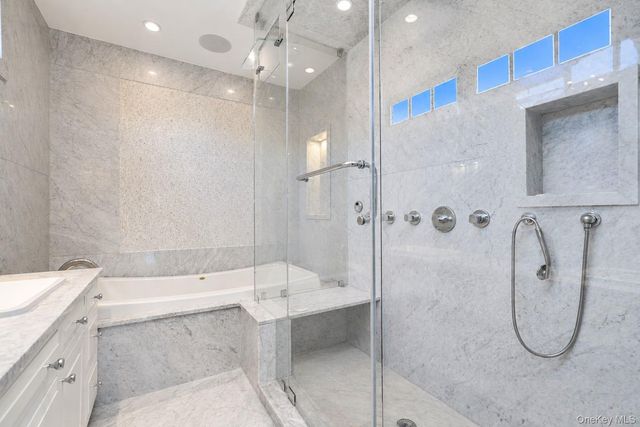 28 Durges Street, Staten Island, NY 10304